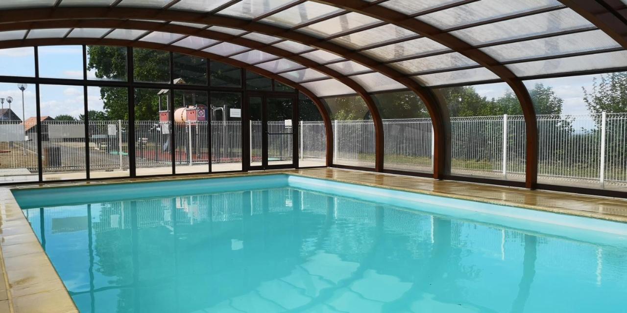 Hébergement de vacances Superbe Site Paisible Avec Piscine Chauffee *